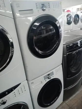 ★Kenmore stackable front load washer and dryer set