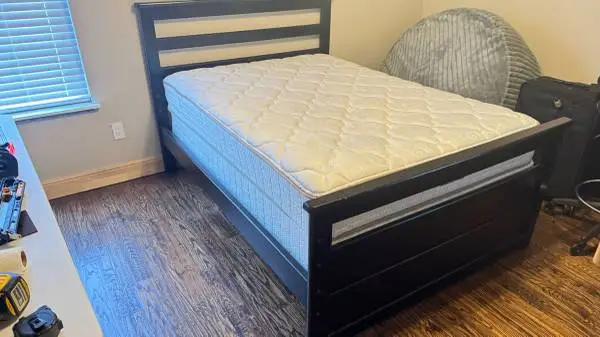Full size bed and mattress set