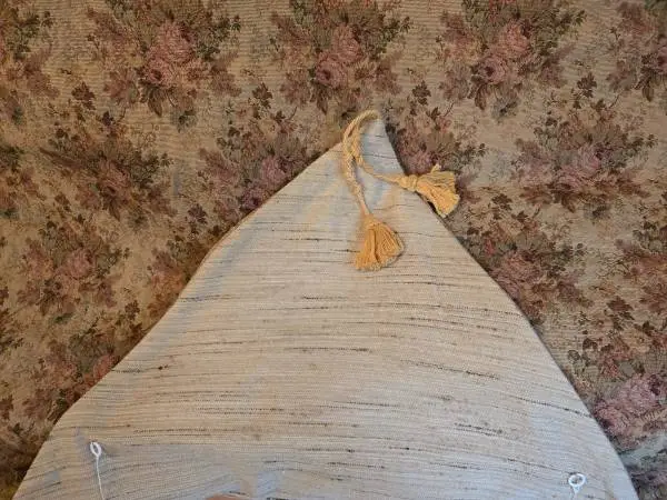 Set of 2 Tapestry Roman Shades with Tassels