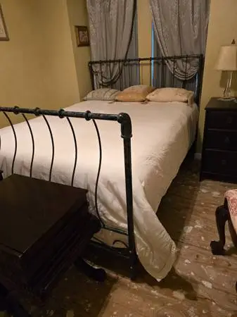 Iron Look Metal Green Patina Queen Bed Foot and Head board with Frame