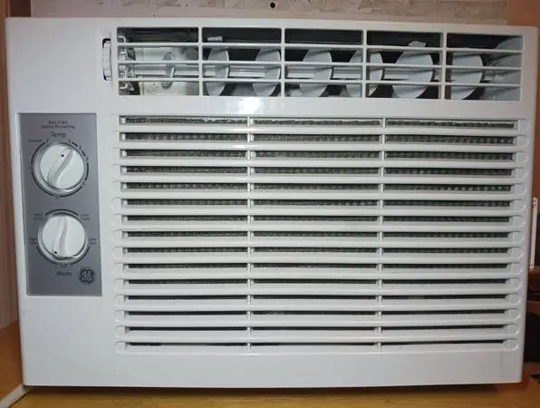 Like New 5,050 BTU Window Air Conditioner – Super Clean!