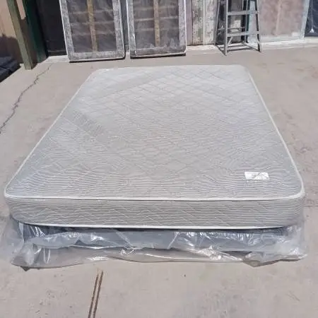 Queen mattress and box spring