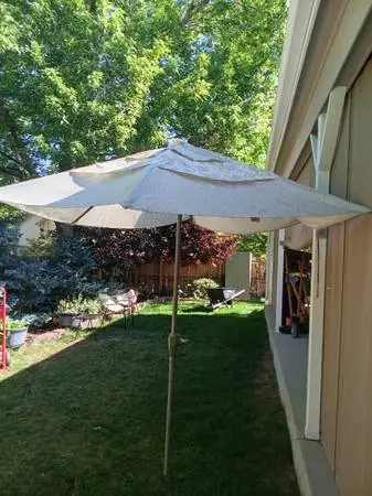 Better Homes and Gardens Outdoor Patio Umbrella Canopy 8