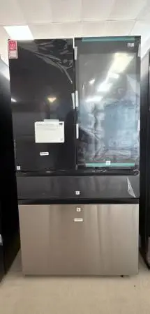 Samsung* Bespoke 4-Door French Door Refrigerator w/AI Family Hubplus