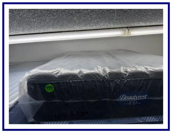 FULL SIZE SIMMONS BEAUTYREST LEVEL 1 (FIRM) MATTRESS & BOX BED