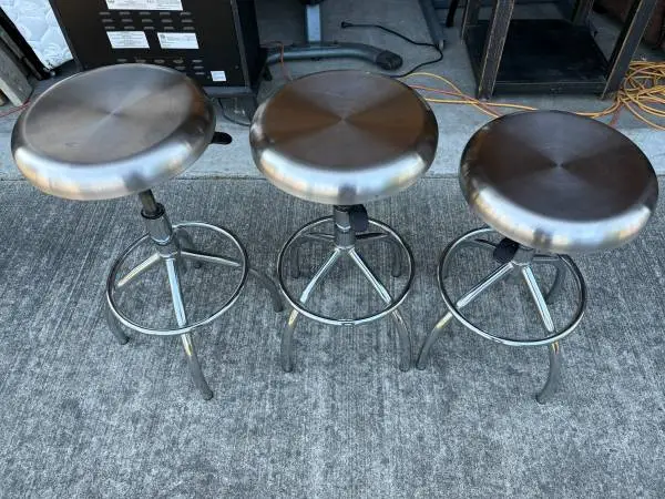 3 Nice Adjustable Height Bar Stools Bar Stool For One Low Price