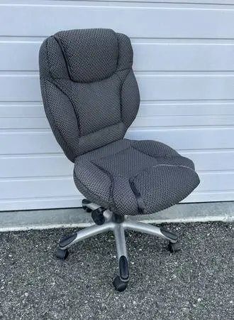 Rolling Office Chair (s) at Creative Bargains