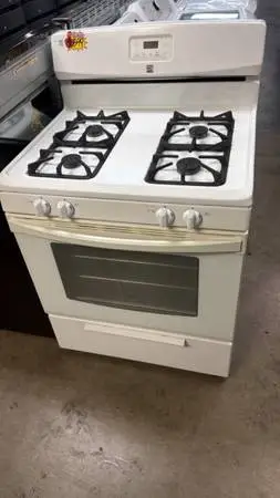 Gas stove