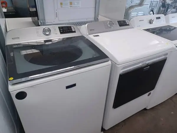 Maytag White Top Load Washer/Electric Dryer Set