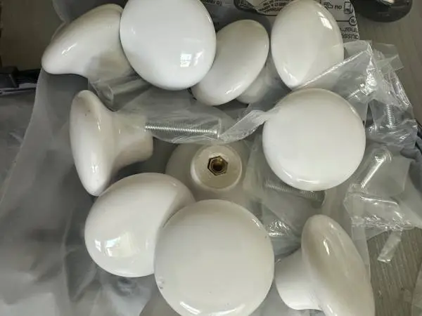 Furniture and Cabinet Knobs