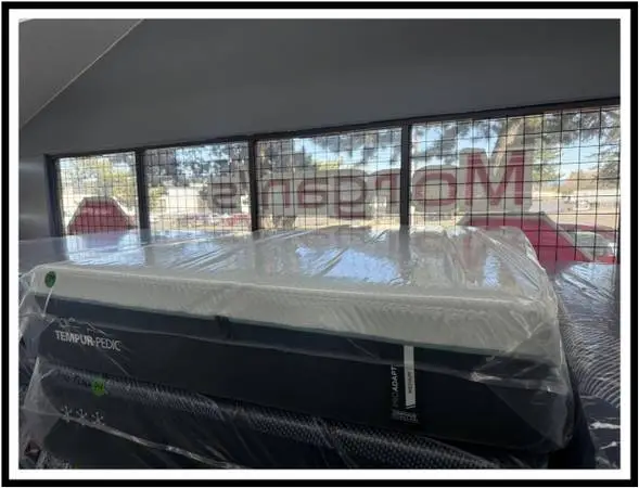 QUEEN SIZE TEMPURPEDIC PROADAPT (MEDIUM) MATTRESS & BOX SPRING BED SET