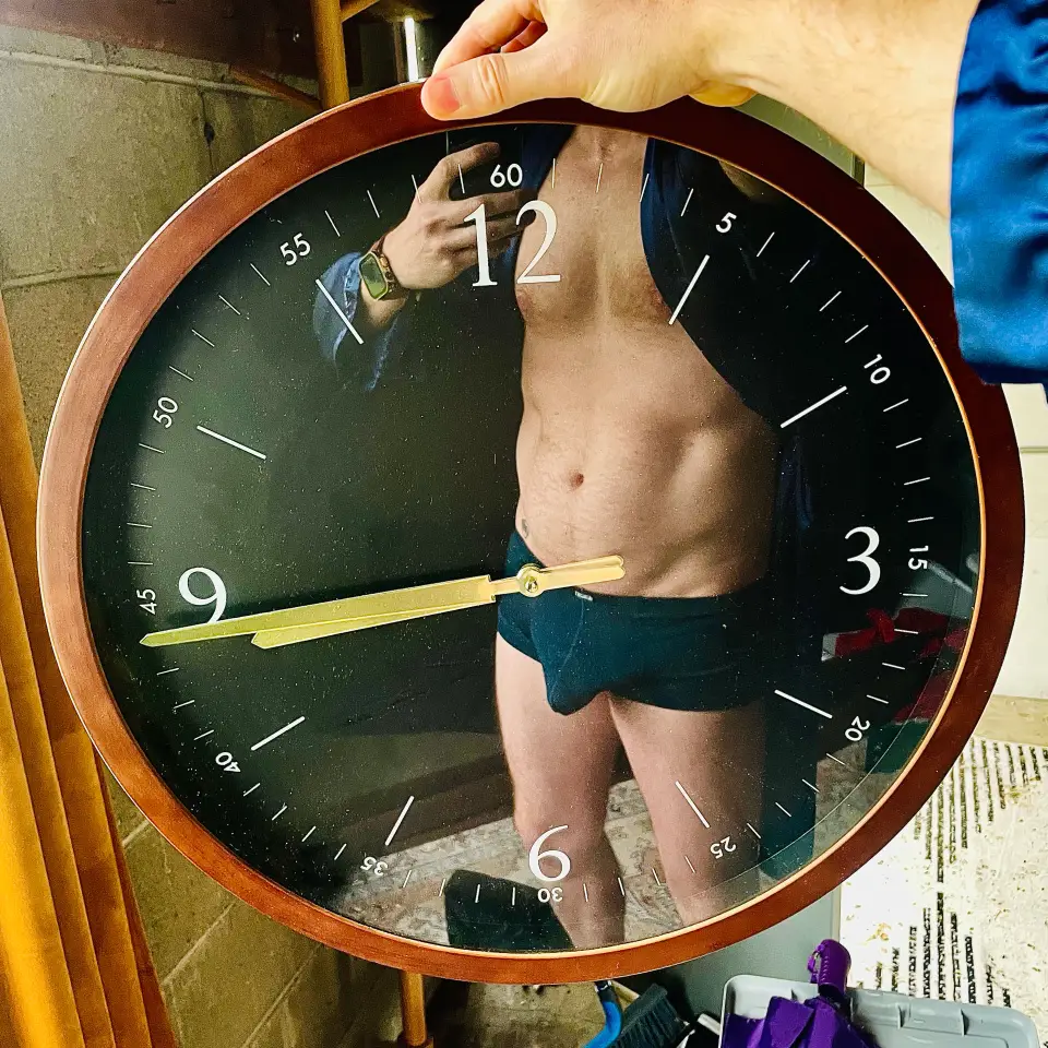 FREE CLOCK