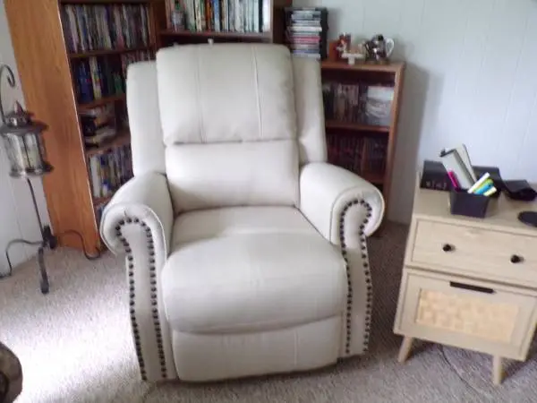 recliner chair
