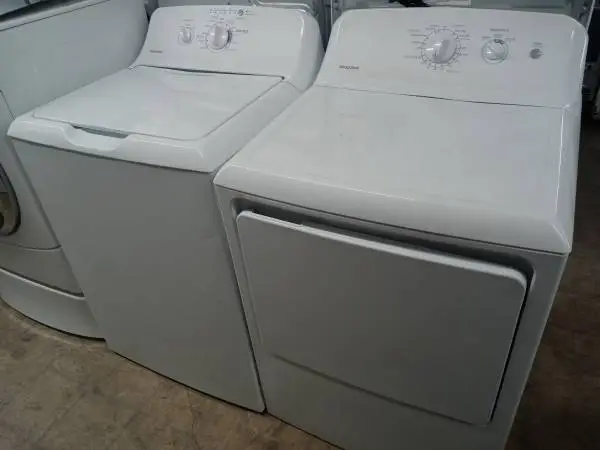 ★Hotpoint top load washer and dryer set