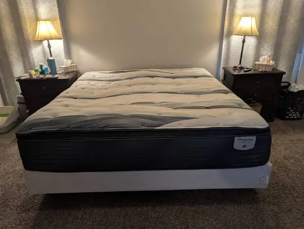 King size mattress, bedframe, and box spring