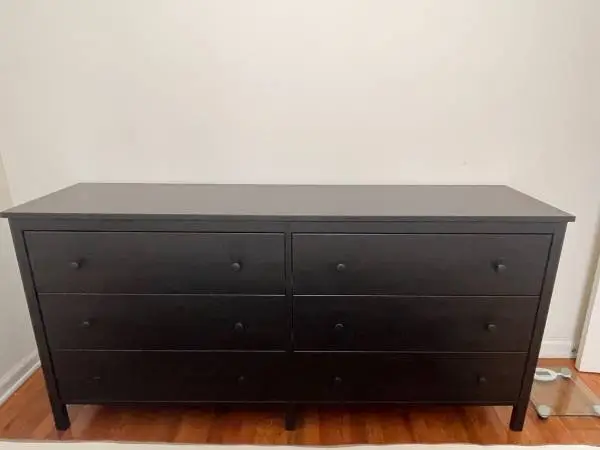 HUGE MOVE-OUT SALE! Everything Must Go (Furniture, Tech, Kitchen, Appl