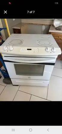 Kenmore electric stove has been tested works great in very good condition its g