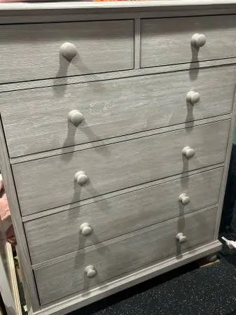 dresser (potterybarn)