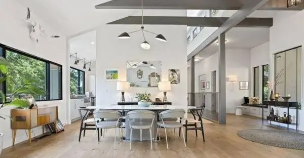 Calligaris Glass Orbital Dining Table and Chairs