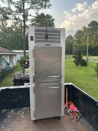 Commercial freezer