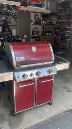 Weber Gas Grill Genesis  + Tank