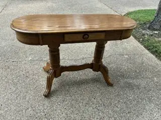 Beautiful Oak Table with Drawer