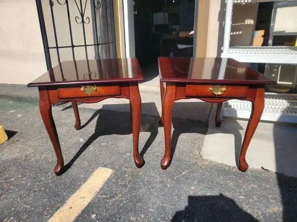 2 end tables