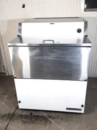 True - Commercial Crate Cooler