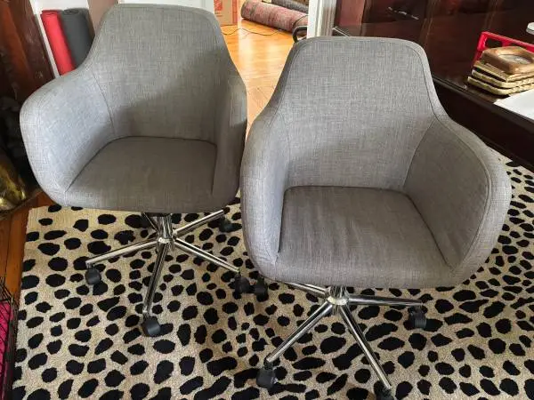 Gray Upholstered Rolling Chairs Set