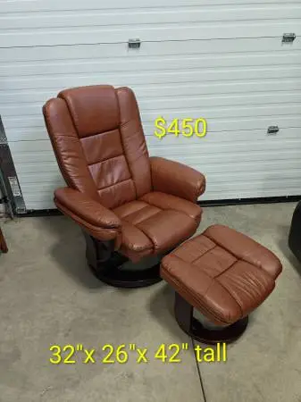 Swivel Recliner with Footrest