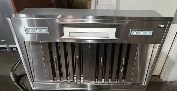 Thermador VCIN36GWS 36″ Insert Hood w/ VTN2FZ Blower