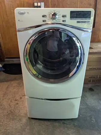 Whirpool Dryer with Stand