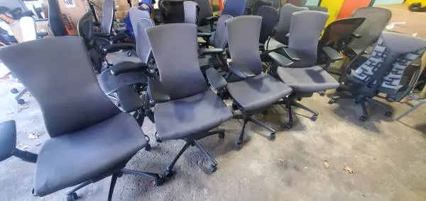 Herman Miller Gaming/Office chairs in EXCELLENT CONDITION