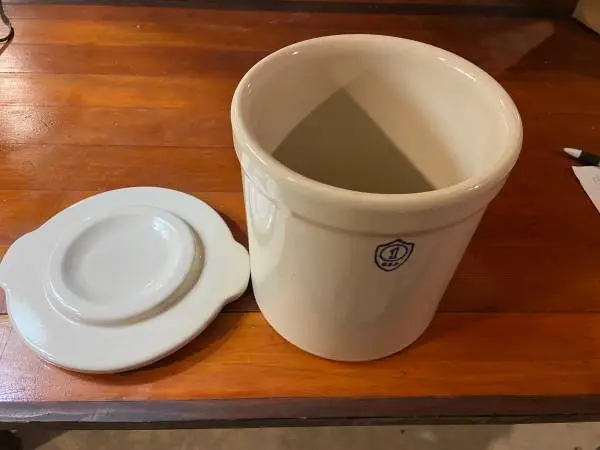 Ohio Stoneware Crock