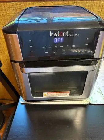 Instant Vortex Plus 10 Quart Air Fryer Oven