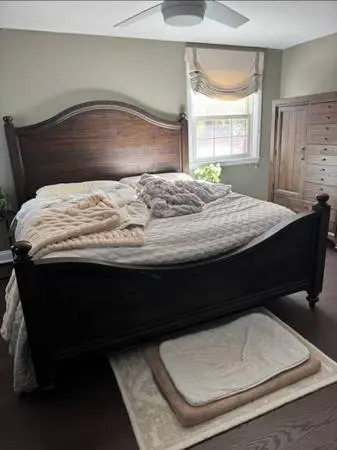 4-PIECE KING SIZE COMPLETE BEDROOM SETUP