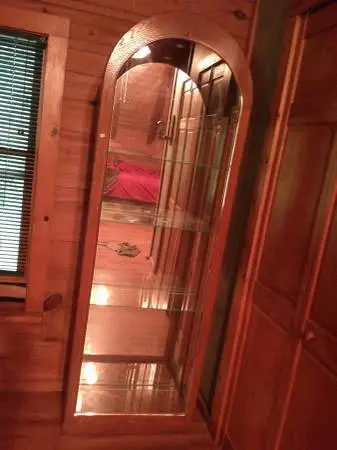 Display Cabinet