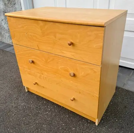 Natural Finish 3 Drawer Dresser