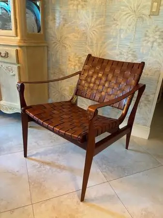 Safavieh Dilan Safari Accent Chair (top quality)
