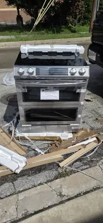 Brand new Samsung electric Flex double oven range