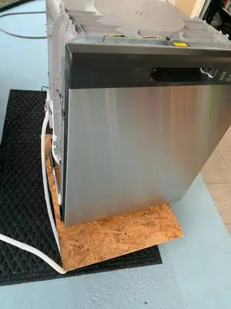 Dishwasher- GE BRAND NEW