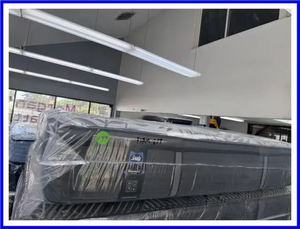 California King Size Sealy Plus Pillow Top Mattress & Box Bed