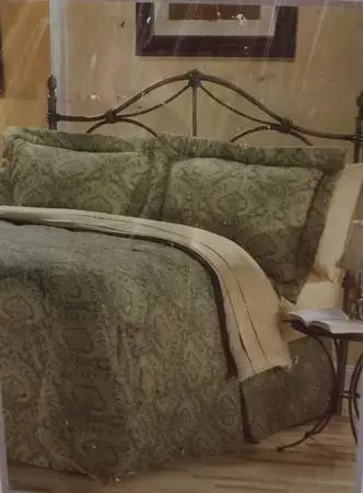 Twin bedding in A Bag & More - NEW