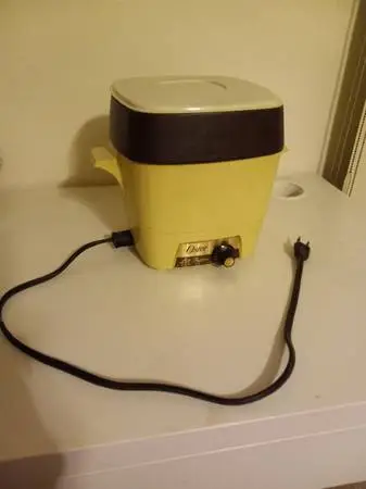 Vintage Oster Lil Fritter Electric Deep Fryer.