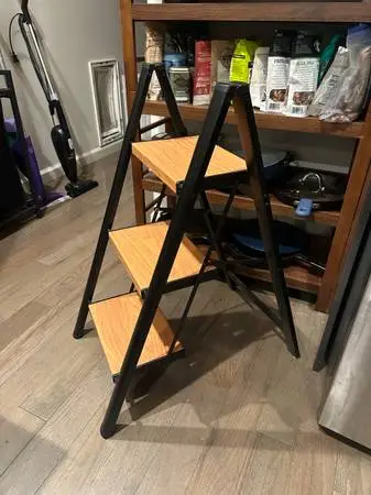 Step Ladder