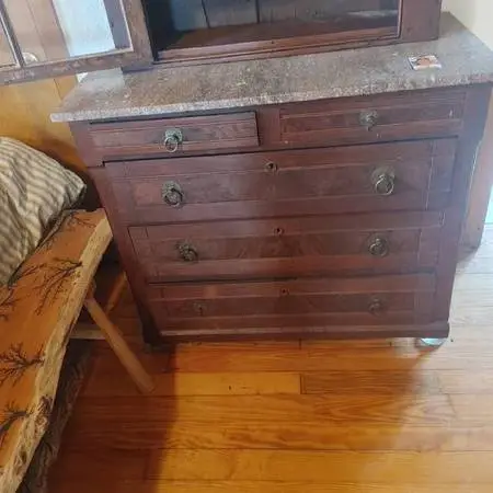 dresser marble top