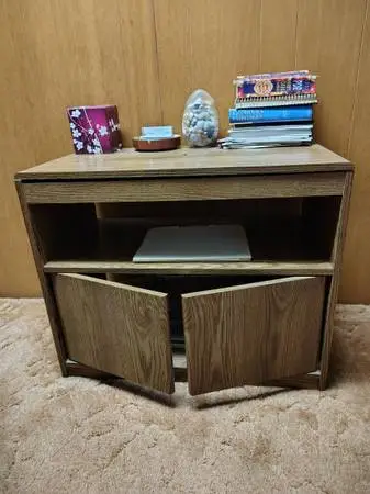 Wood cabinet