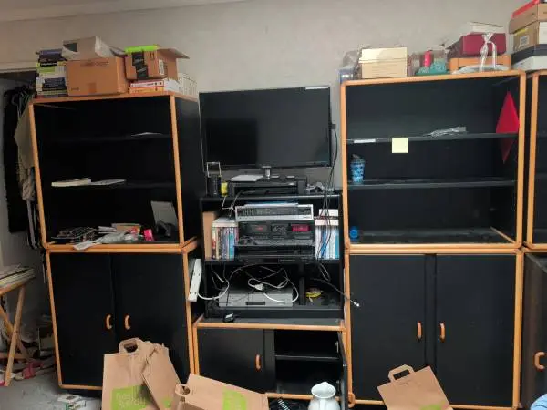 SHELVES