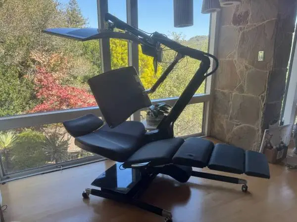 Signature Altwork Ergonomic Station