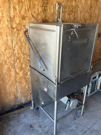 Commercial restaurant pass-through dishwashers